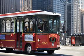 red public transport on the streets of chicago