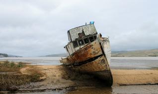 Boat Wreak Ocean