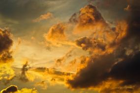 evening Sky Clouds at Sunset