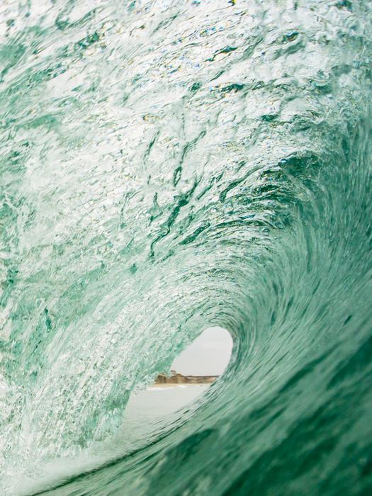 Green Water Wave
