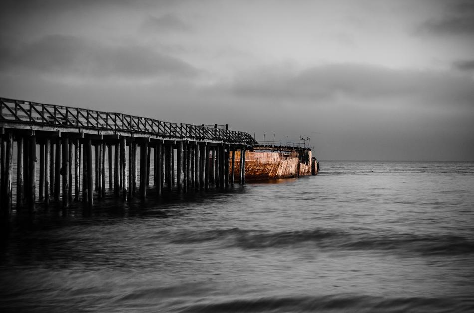 Aptos Pier Grey