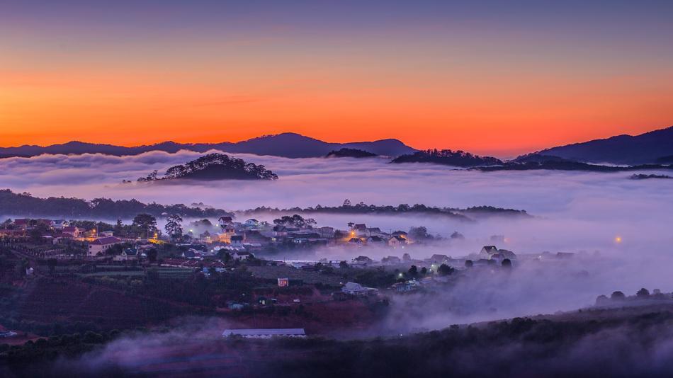 Red Dawn Frost mountains