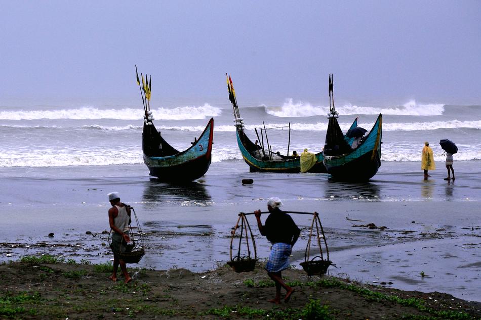 Bangladesh Sea fishing