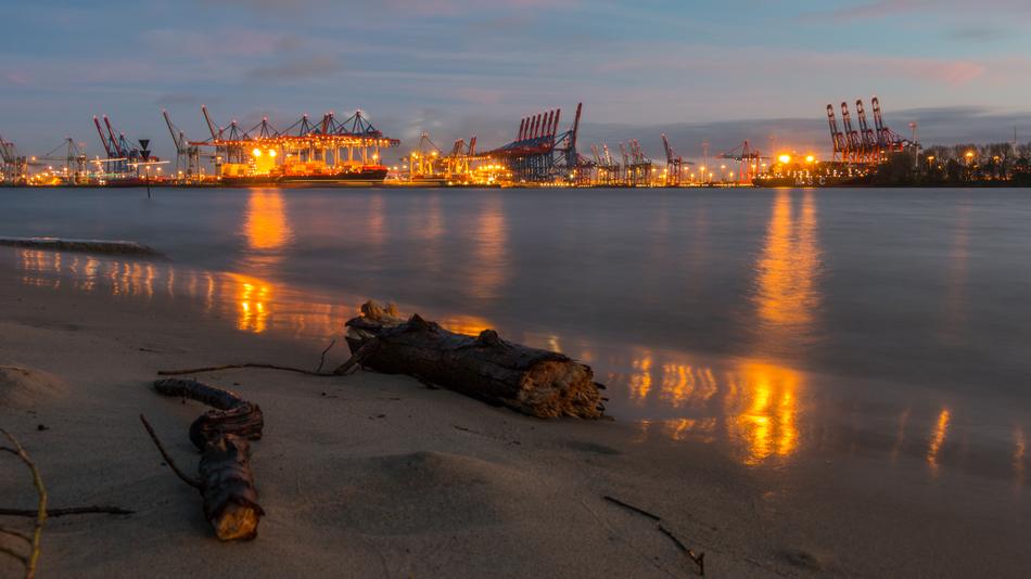 Elba beach overlooking the port at night