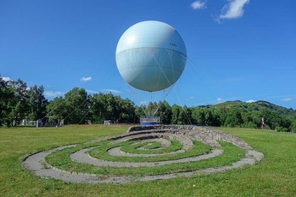 balloon in the park in france