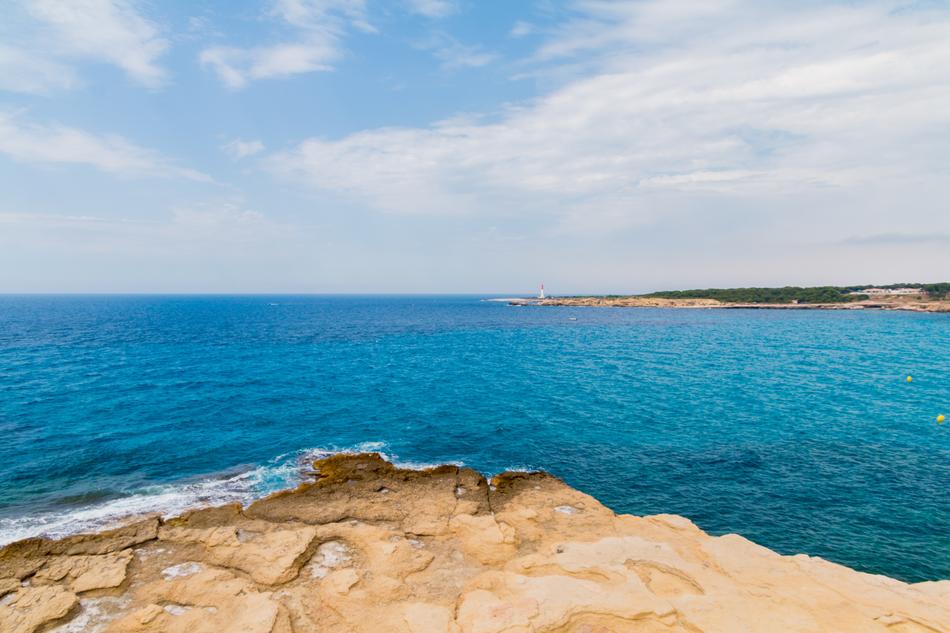 beautiful rocky seashore, France, Côte d'Azur