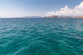 Horizon Bright Water