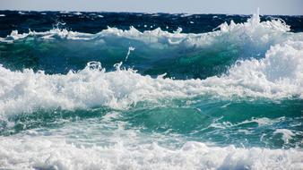 raging waves with splashes on the sea