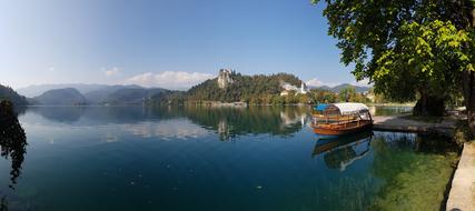 Lake Castle Boat