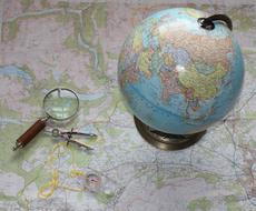 Map Travel Compass Magnifying