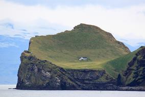 Island House Mountain