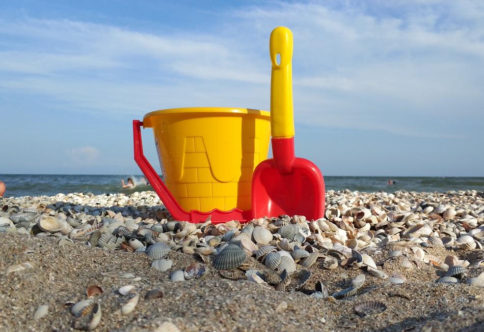 Toys Sea