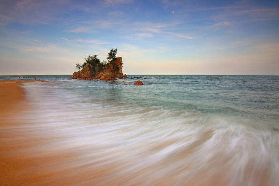 Water Motion of Sea Beach