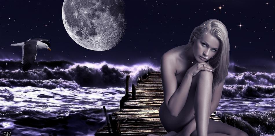 Jetty Fantasy Girl and full moon