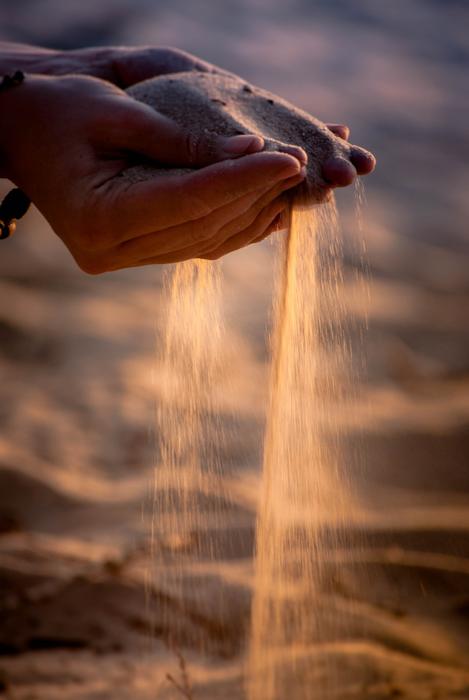 Sand in Fingers Time