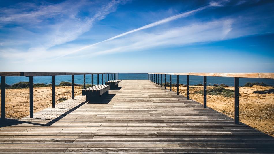Catwalk Sea pier