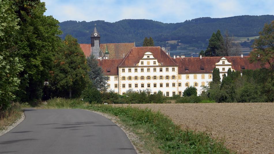 Castle Salem Destination