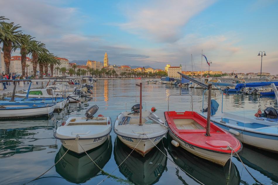 Landscape Boat Travel