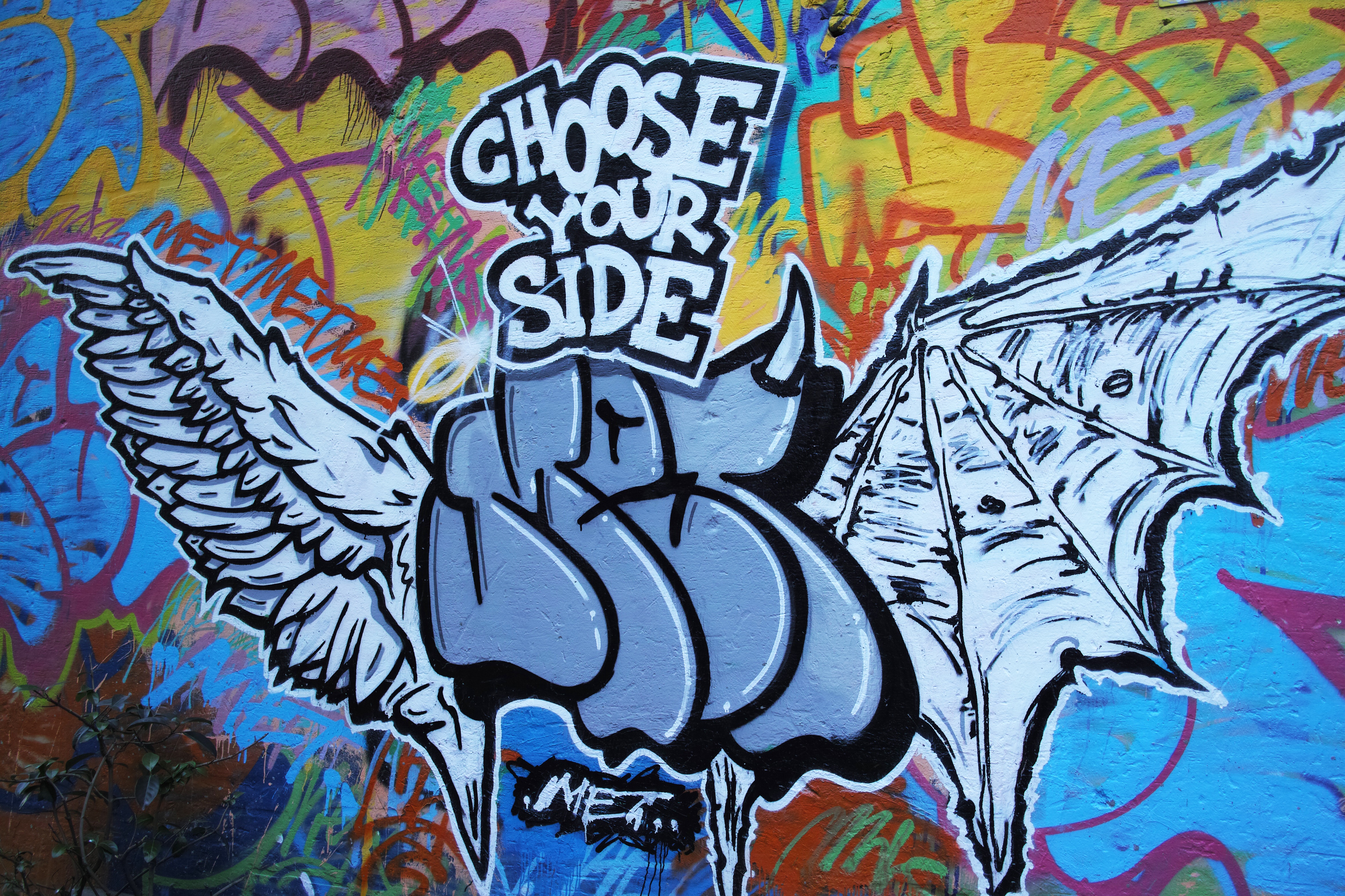 Freedom граффити