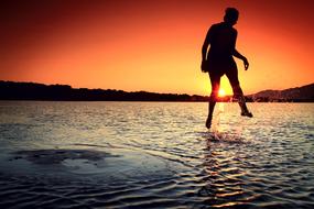 Girl Jump to Water