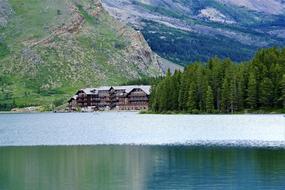 Many Glacier Hotel Swiftcurrent lake