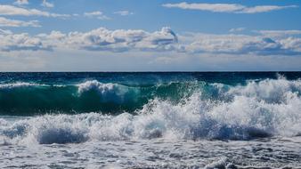 Wave Smashing Sea foam