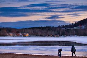 Children Play on Lake coast