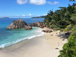 Seychelles La Digue Beach