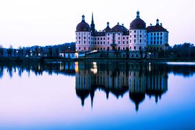 Reflection Architecture Waters