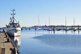 Waters Pier Port