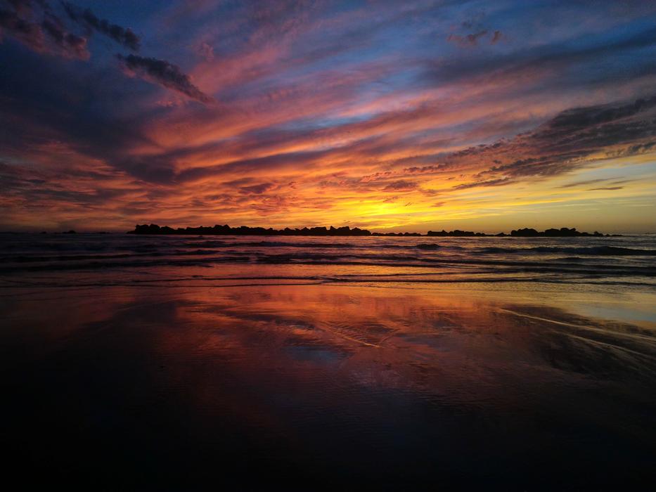 Sunset light over sea