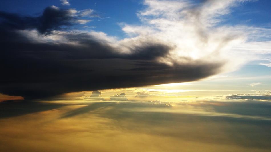 Blue Cloud Formation