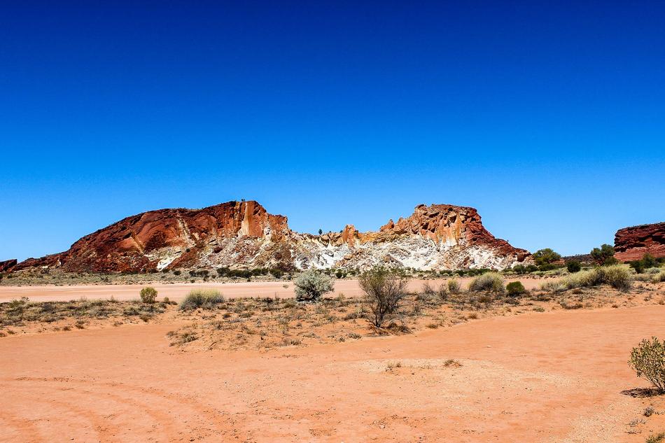 Rainbow Valley Nt Outback