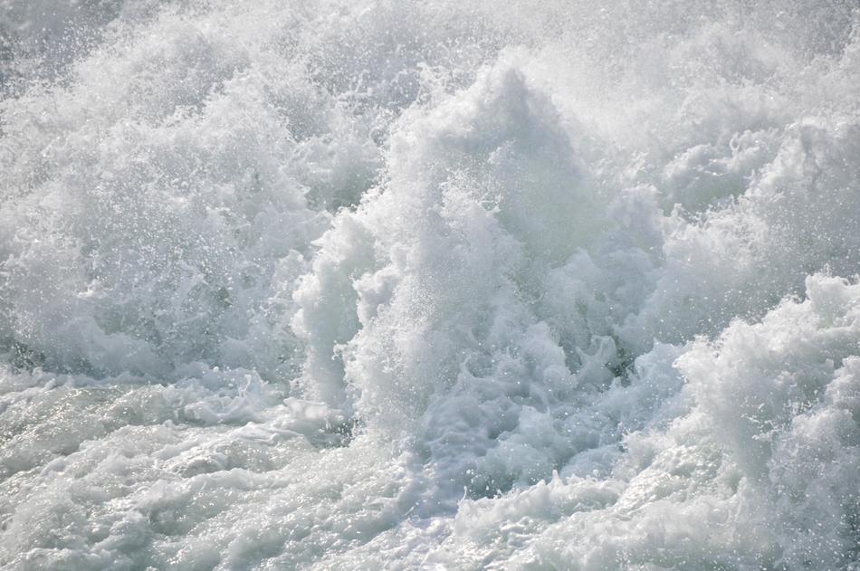 Sea Wave foamy Water