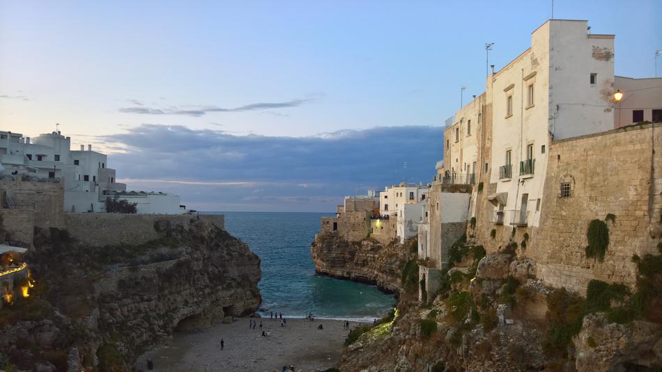 Polignano Puglia Glimpse
