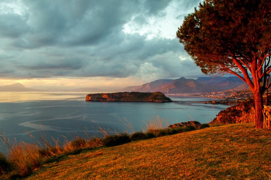 Praia A Mare Italy Island dino