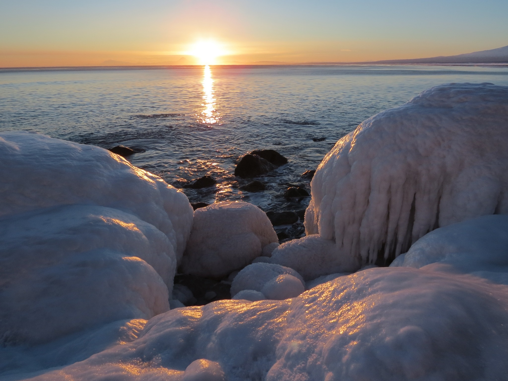 Frozen rocks in the ocean free image download