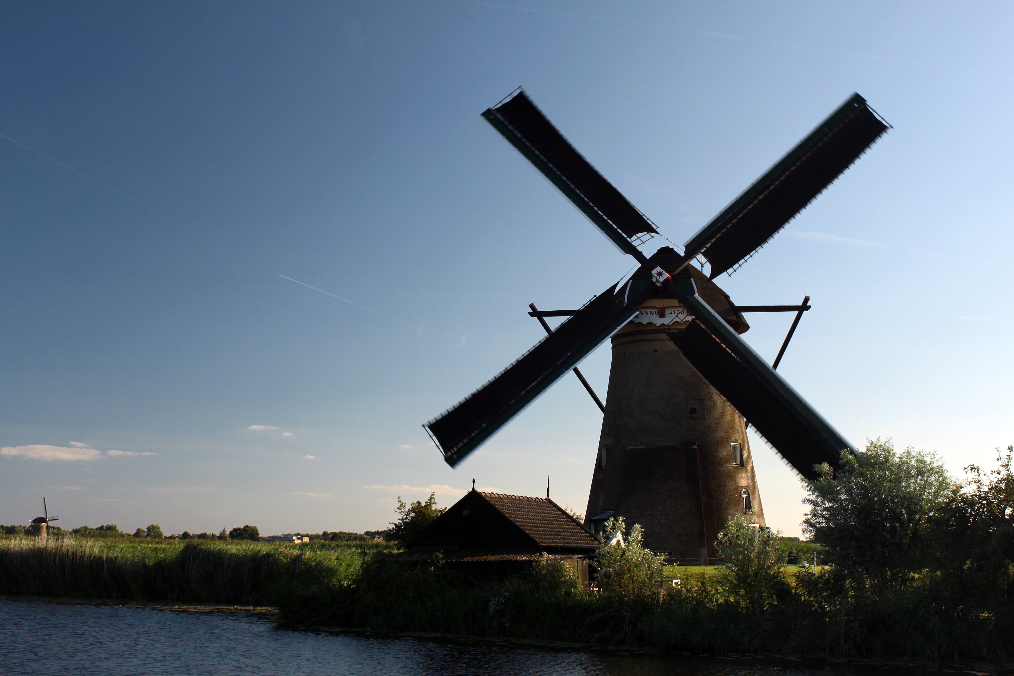 Земля ветряных мельниц. Мельница Геншин. Ветряные мельницы. Ветряные мельницы в Нидерландах ЮНЕСКО. Ветряной молот.