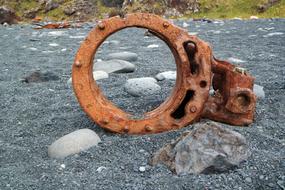 rusty discarded mechanism