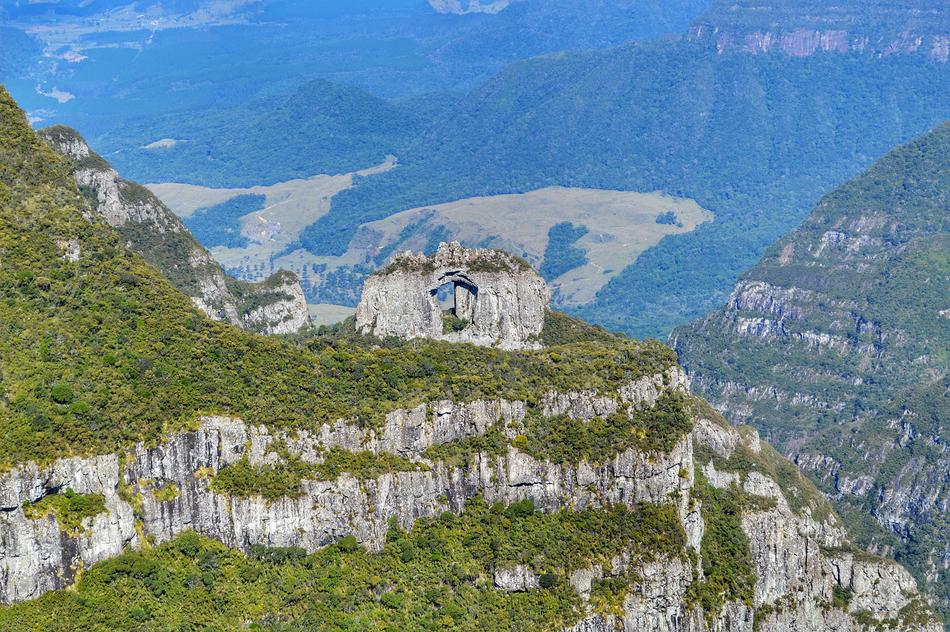 Pedra Furada Sao Joaquim Urubici