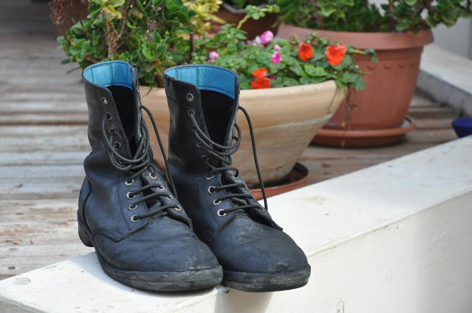 Vacation Boots Army
