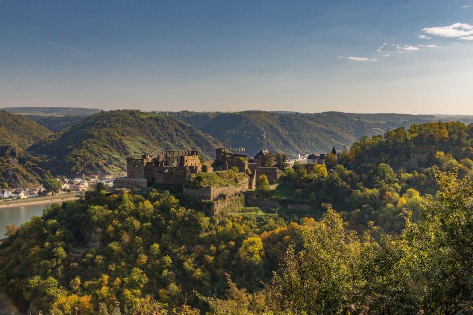 Burg Rheinfels Castle landscape