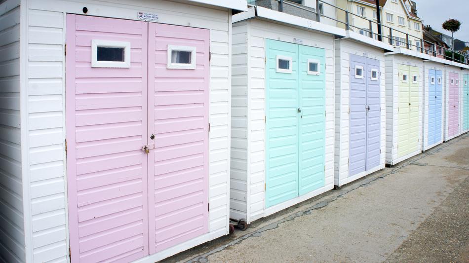 Beach Hut Cottage Wood