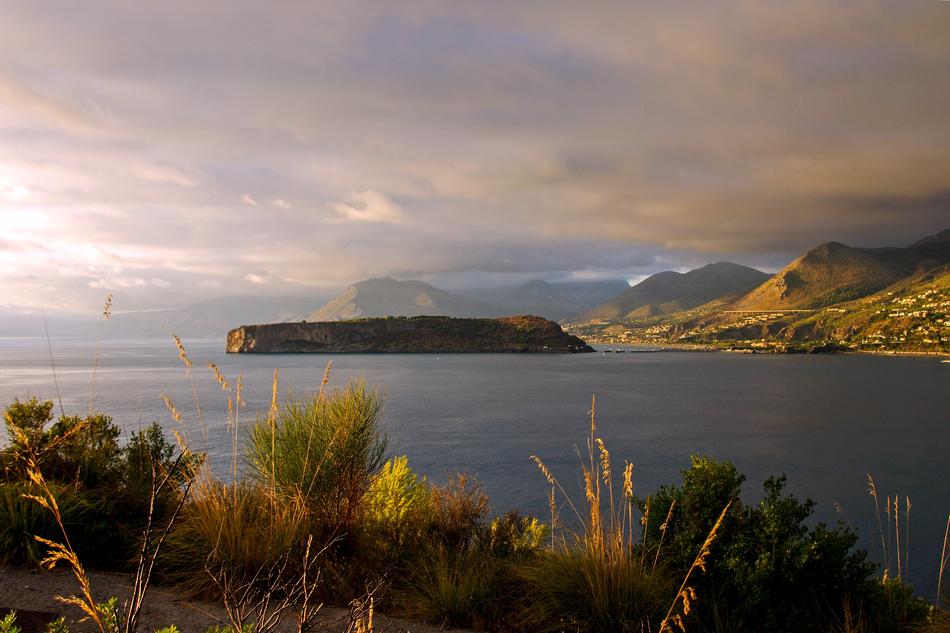 Sunset Noon Island Dino The End Of