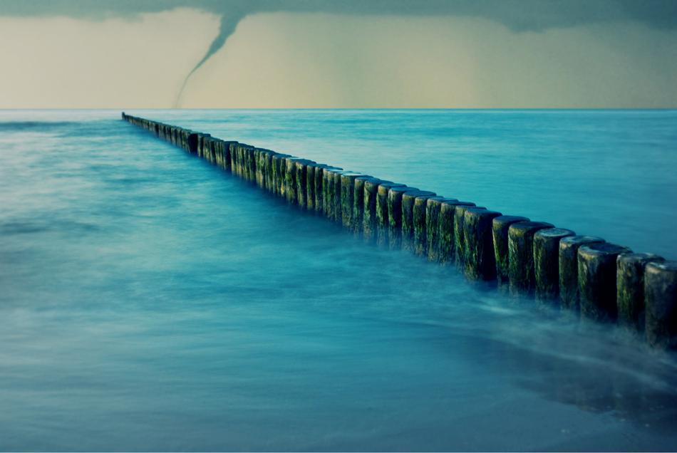 Sea Tornado Forward