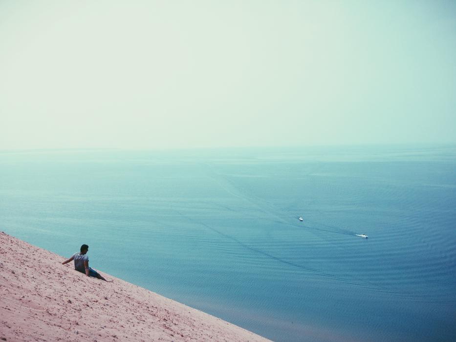 Coast Bright Tranquil
