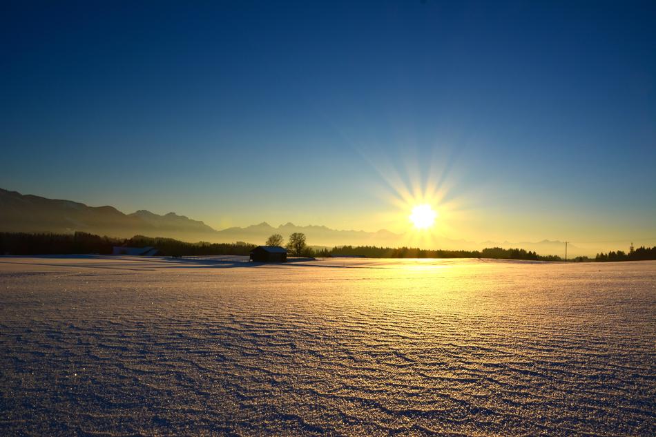 strong sunshine