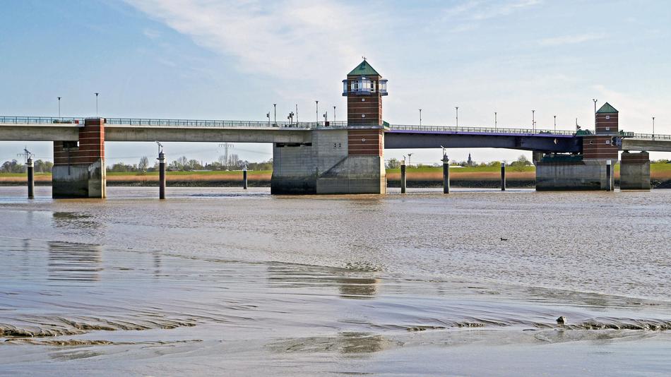 Ems Last Emsbrücke In Front Of The