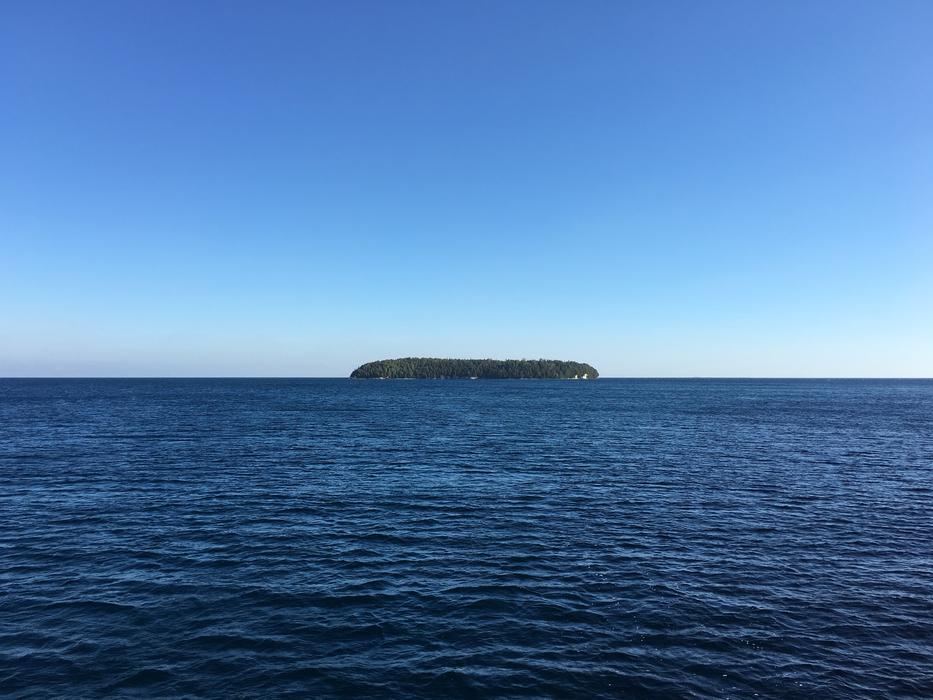 Island Ocena Sea