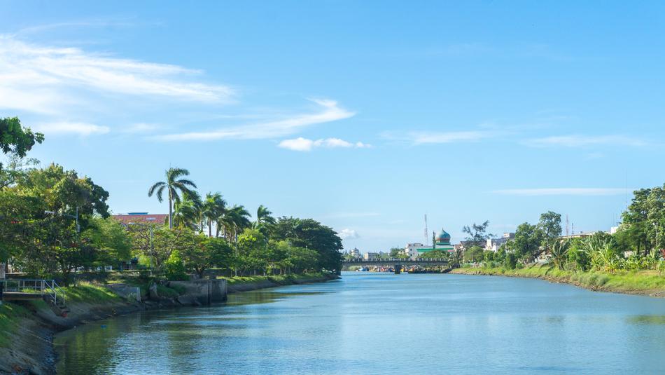 Outdoor River Fore